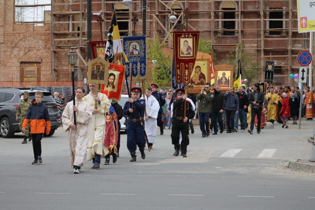 Пасхальный общегородской Крестный ход