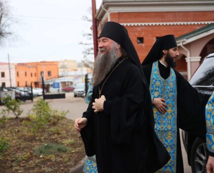 Престольный праздник в Скорбященском храме в Клину и 25-летие православной гимназии «София»