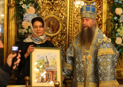 Архиерейское богослужение в Скорбященском храме города Клина