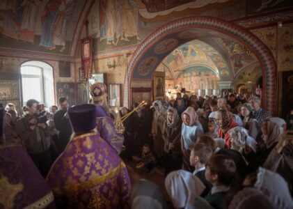 Архиерейское богослужение в Успенском храме села Демьяново