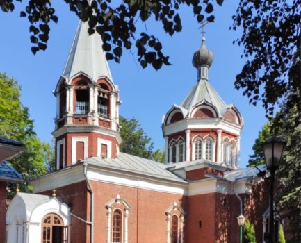 Пасхальное поздравление настоятеля Скорбященского храма священника Иоанна Иванова