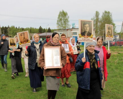 Боголюбский храм. Божественная литургия в День Победы